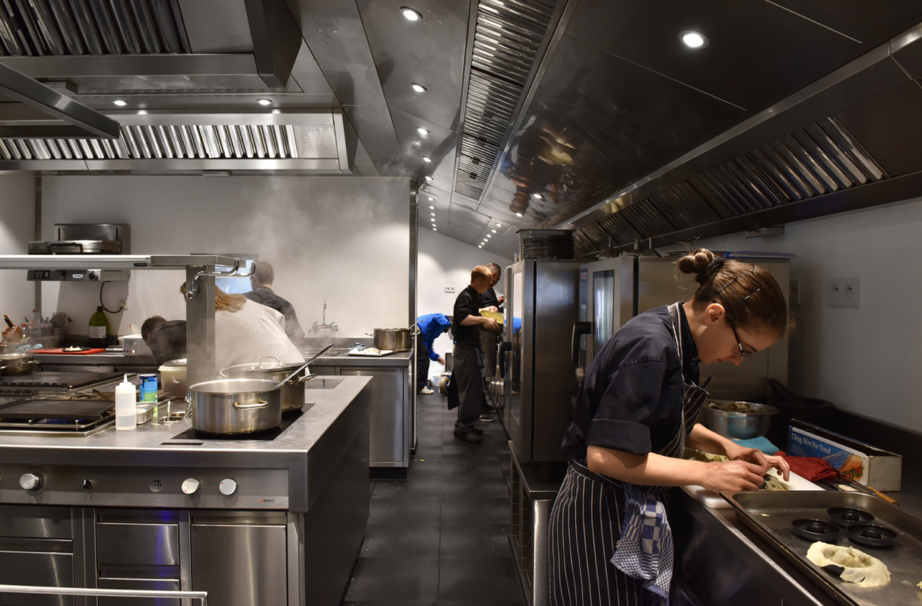 Aclalmand Restaurant Bon Bon